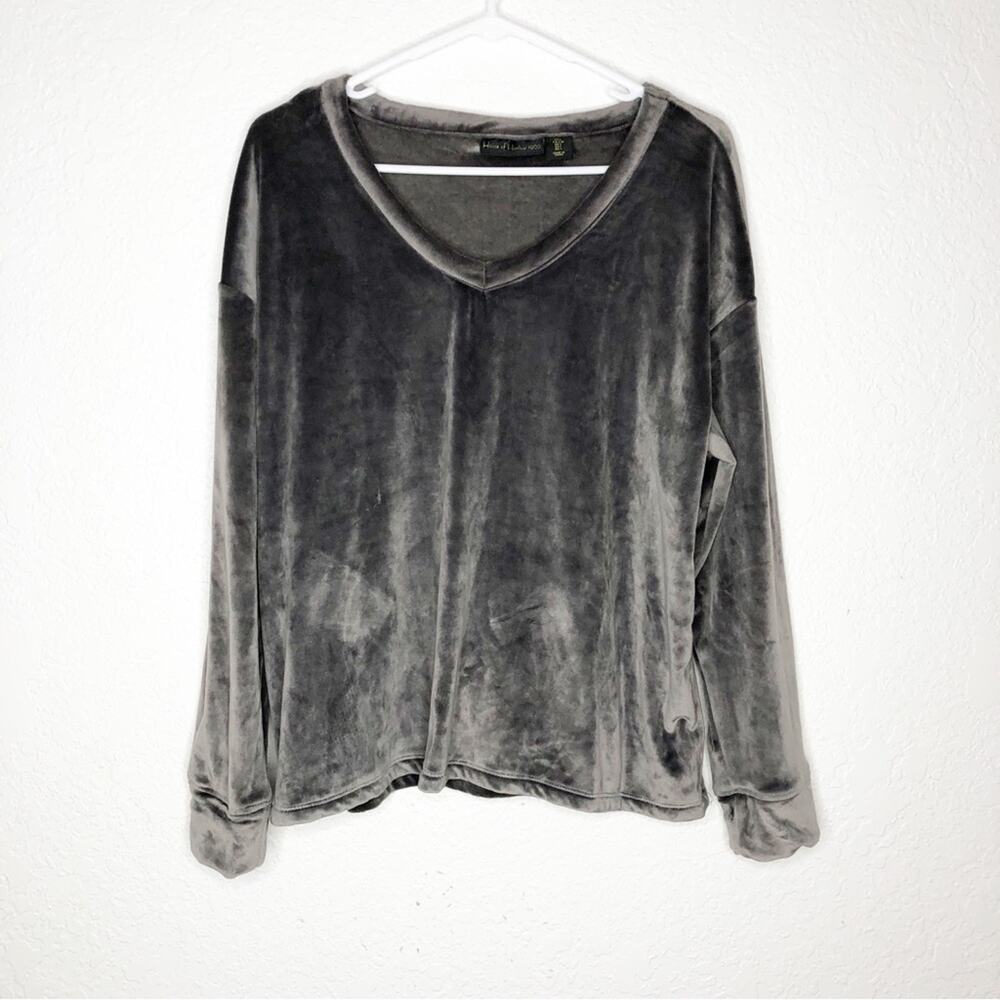House of Harlow 1960 taupe gray velvet velour v neck top size Large